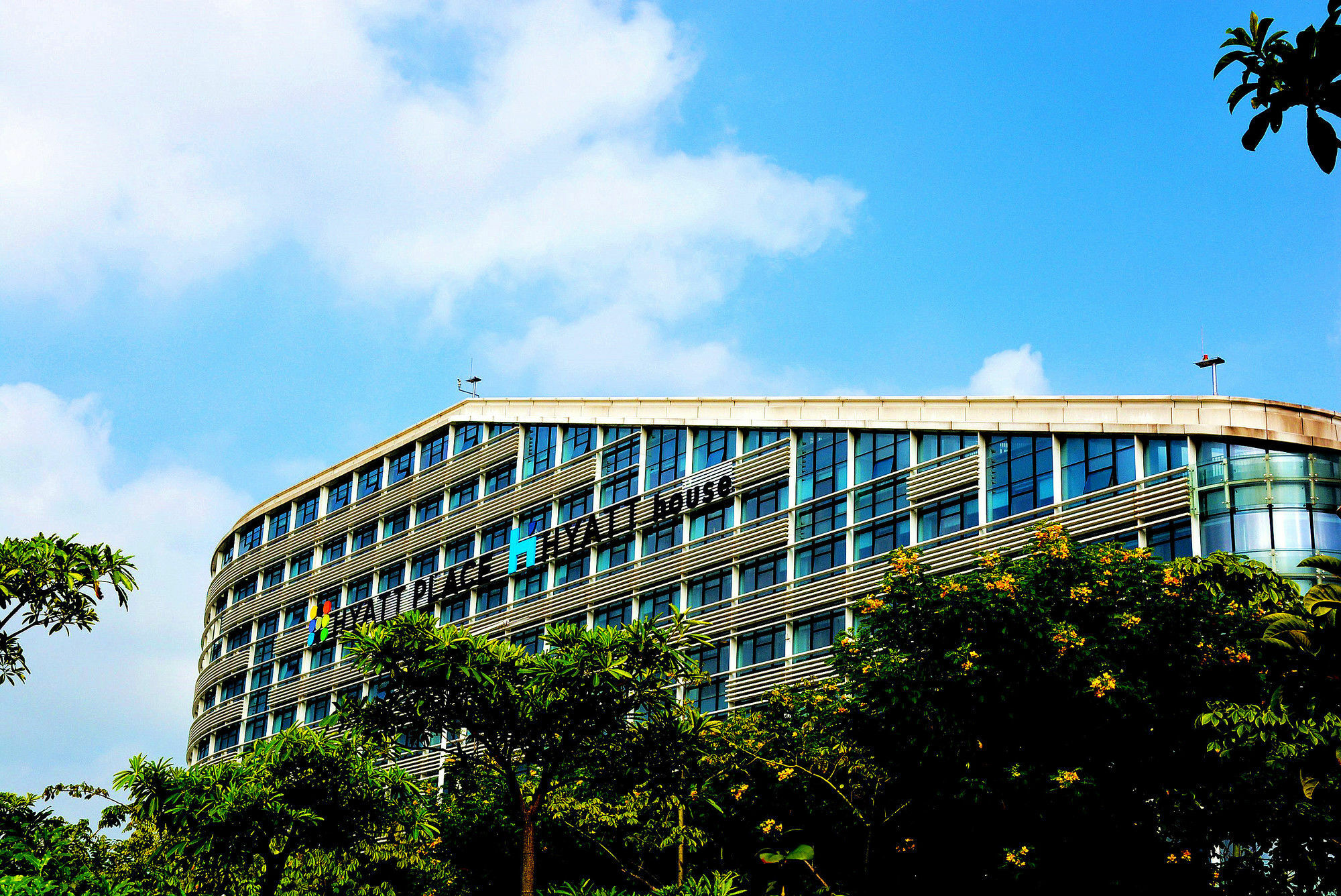 Hyatt Place Shenzhen Airport Exterior photo
